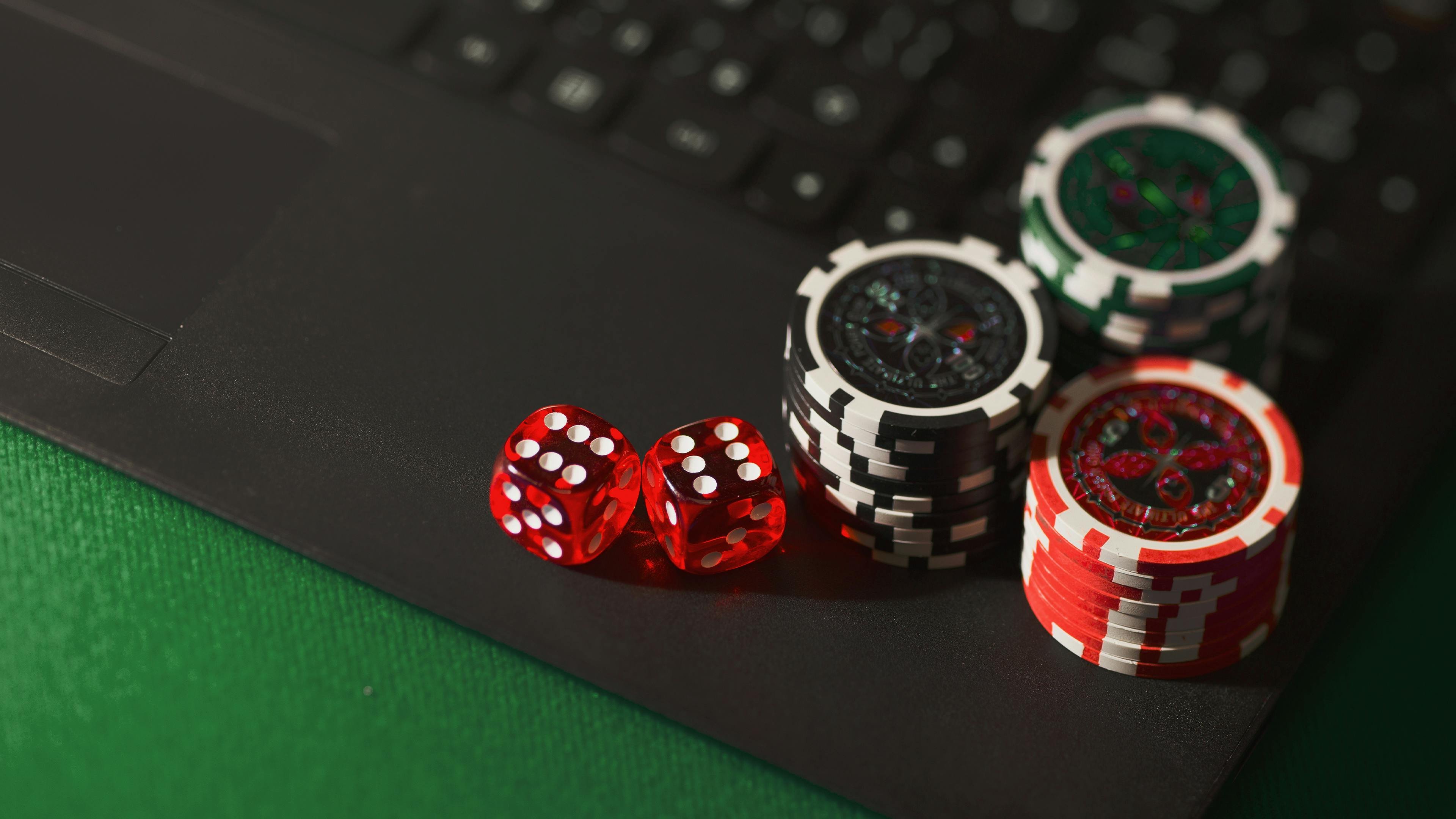 mk333 Classic Slots သုံးဘီး ငါးဘီး မြန်မာ ကစားနည်း